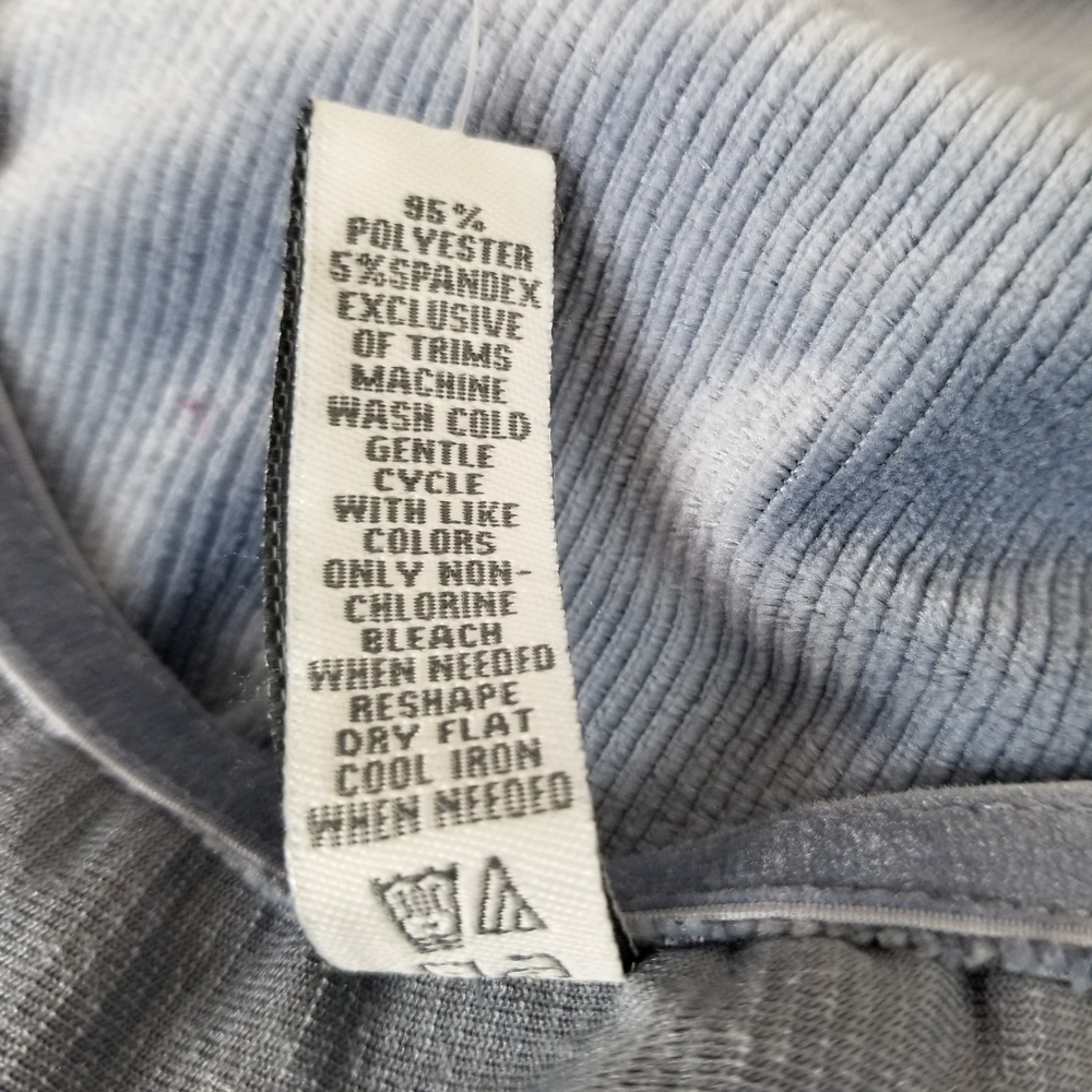 American Rag Grey Ribbed Velvet Tea Top NWT - Picture 6 of 7